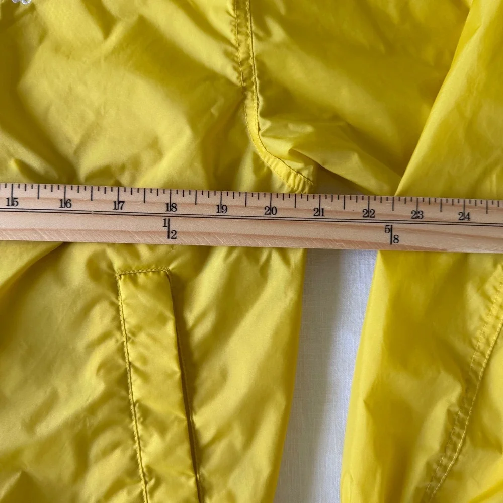 Nike Yellow Windbreaker Jacket Full Zip‎ Mesh Lined S Distressed
